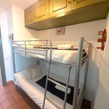 Bed And Snow Family *