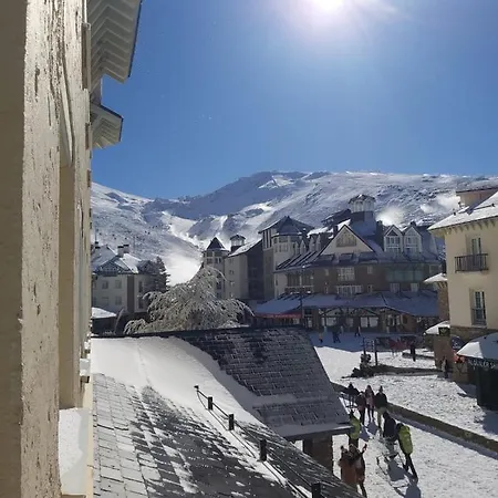 Bed And Snow Family * Sierra Nevada
