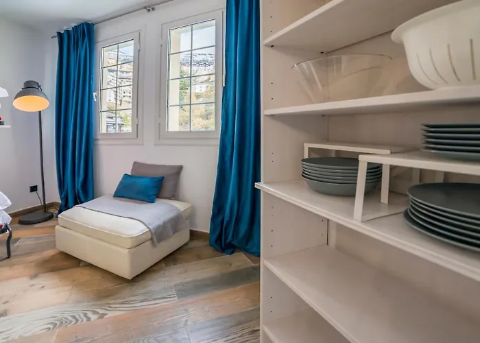 Bed And Snow Family *