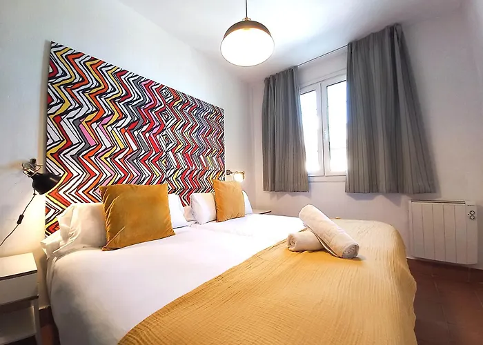 Bed And Snow Family * Sierra Nevada