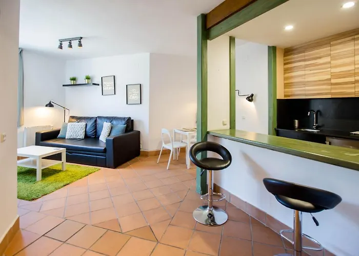 Bed And Snow Family * Sierra Nevada