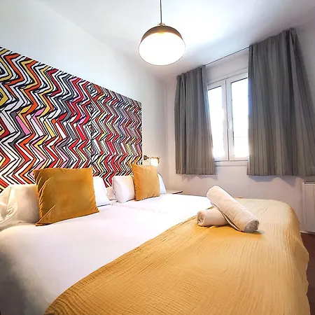 Bed And Snow Family * Sierra Nevada